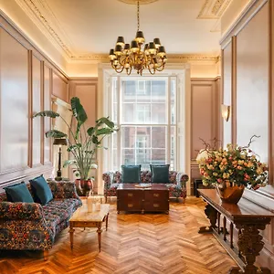 https://albany-house.dublin-hotelsweb.com